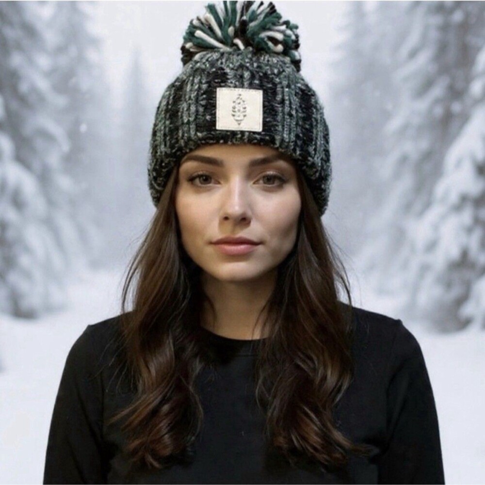 Free People Movement POM PARTY Reflective Knit Beanie Hat in Green & White NWOT